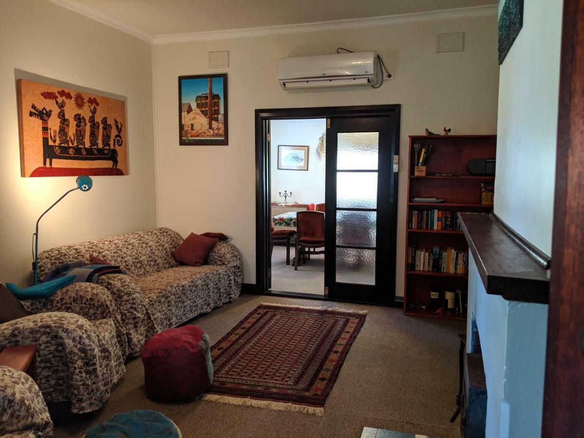 Walnut Cottage - 2 Bedroom Pet Friendly Country Cottage Bridgetown Esterno foto